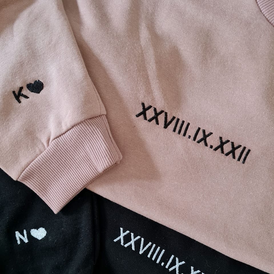 Couple's sweatshirts with an embroidered date