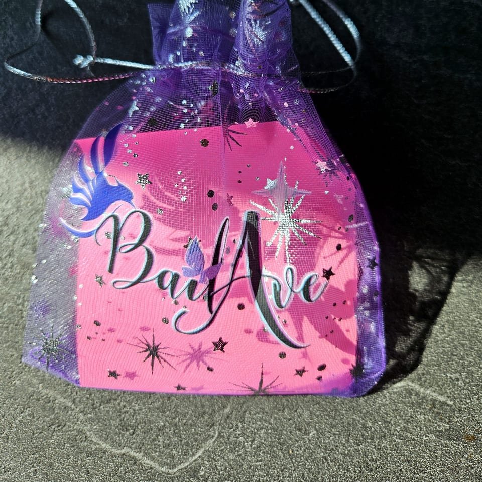 UV-printed card in a gift bag